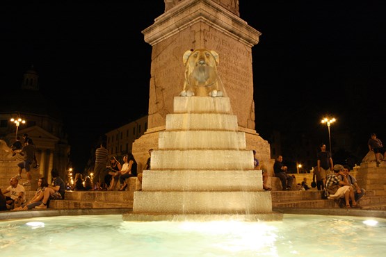 Piazza Del Popolo Nacht Leeuw Fontein