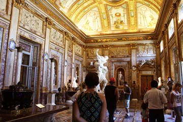 Villa Borghese Binnenkant3