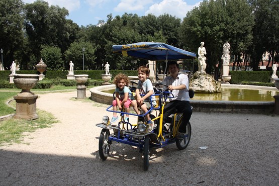 Villa Borghese Vierpersonen Fiets
