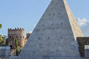 Piramide Cestius rome