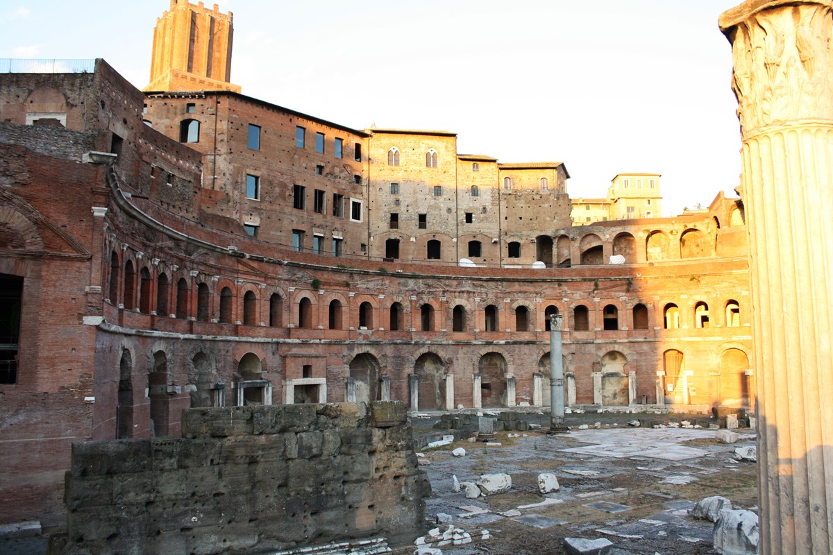 Markten Van Trajanus Museum 4