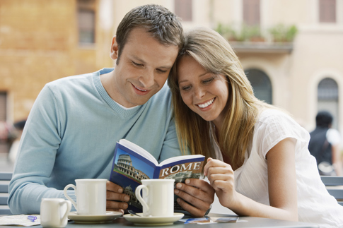 Couple Travel Guide Rome